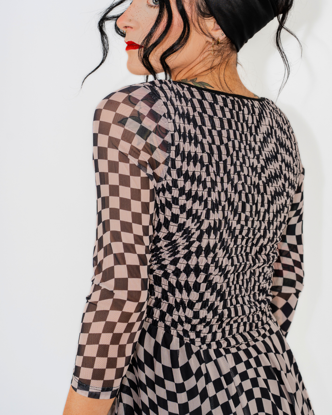 checkered mesh dress No Compromise Long Sleeve Checkered Print Mesh Maxi Dress L
