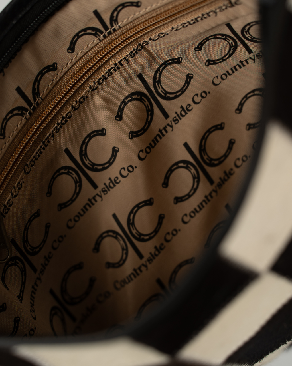 TEXAN CHECKERED COWHIDE PURSE