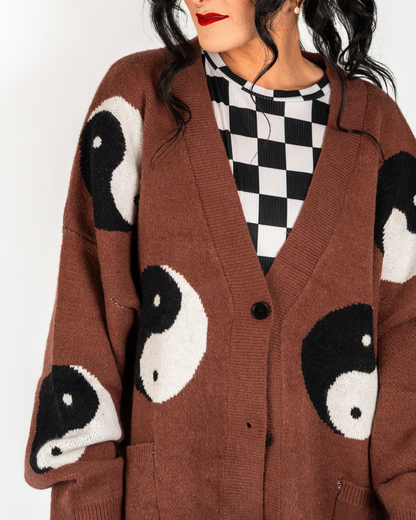 YIN & YANG EXTREME OVERSIZED CARDIGAN IN BROWN