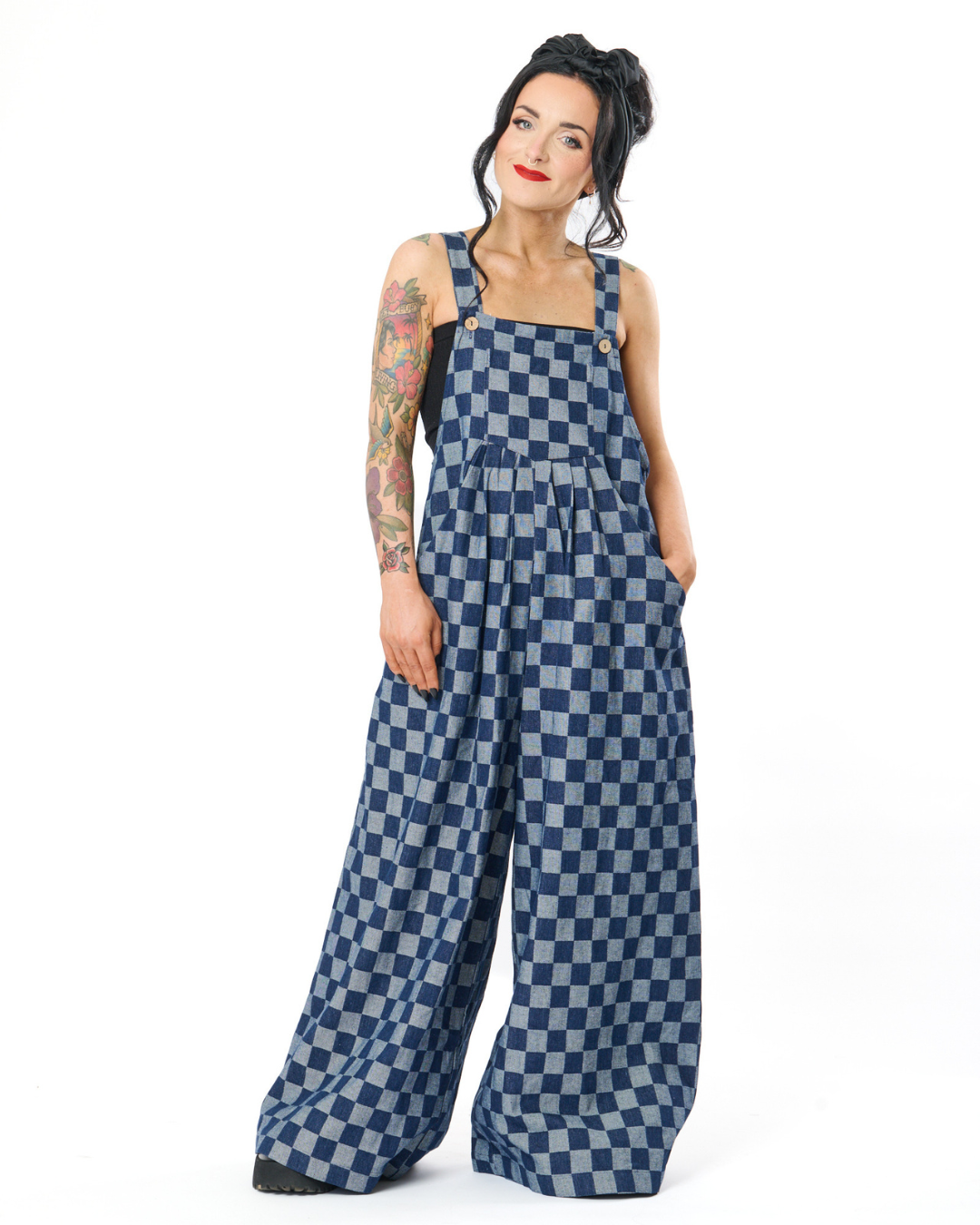 CHECKERBOARD WIDE LEG DENIM OVERALLS IN BLUE