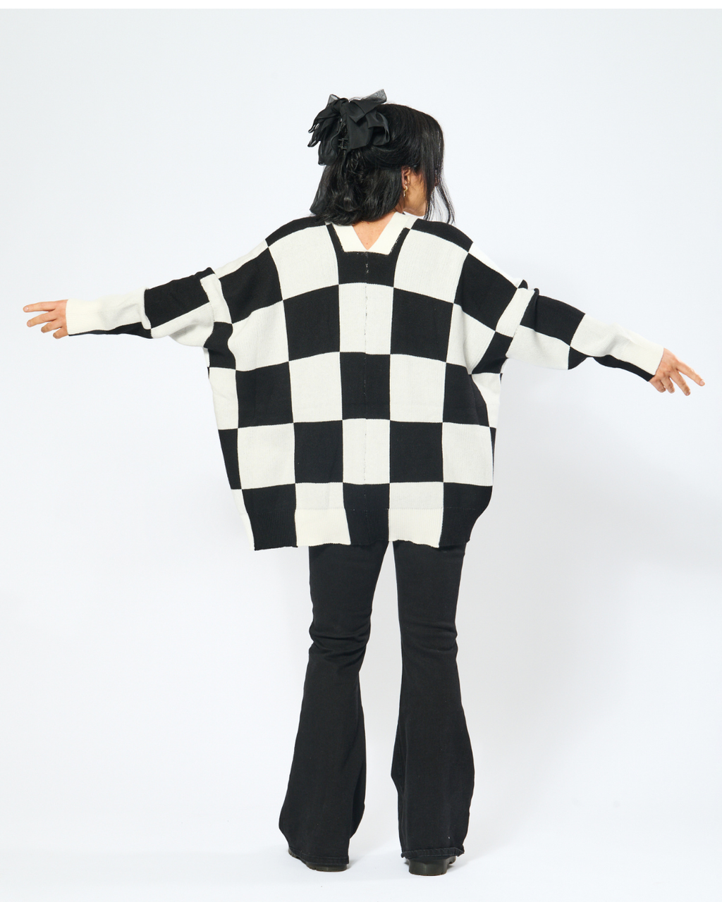 OVERSIZED CHECKERBOARD CARDIGAN IN BLACK + WHITE