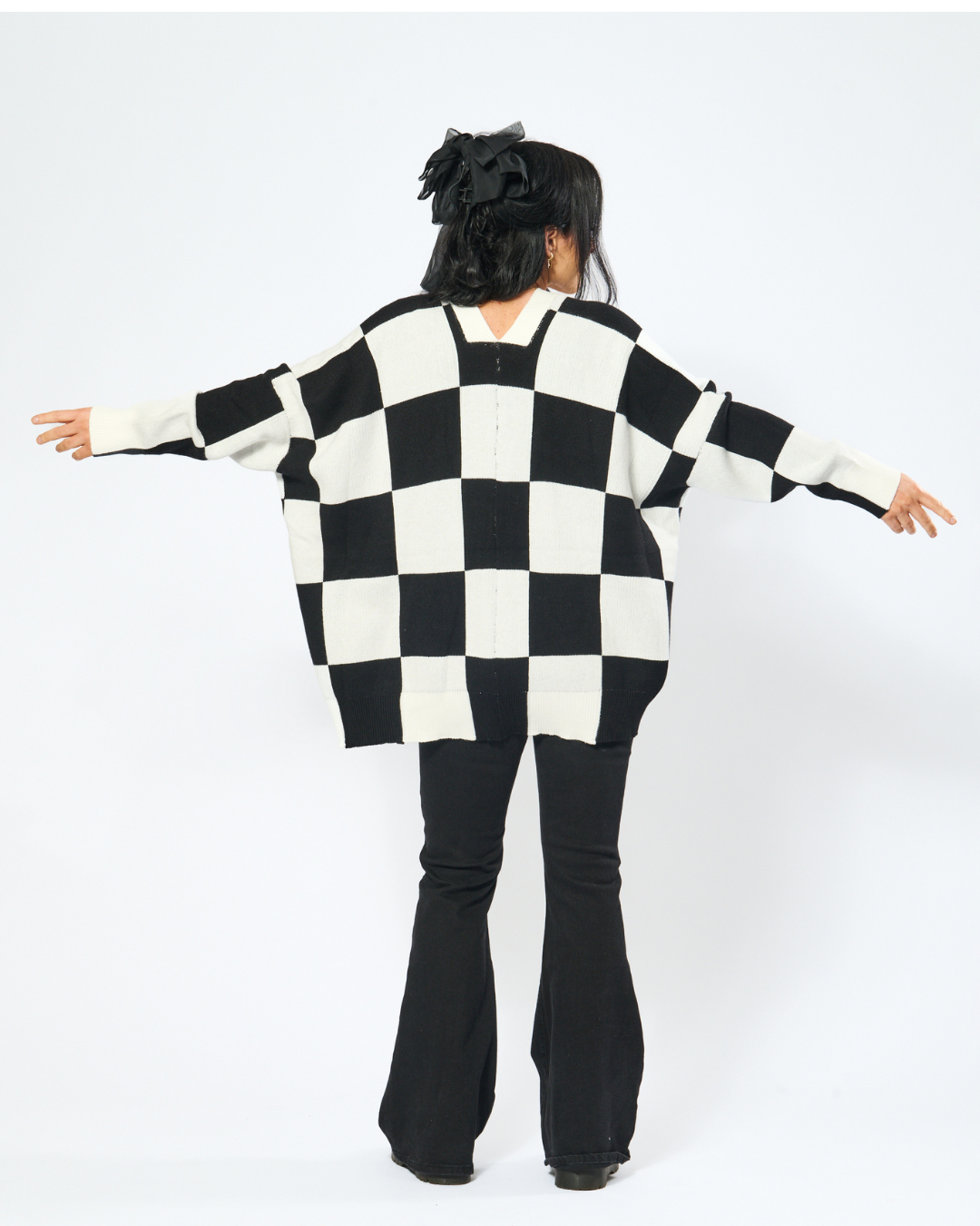 OVERSIZED CHECKERBOARD CARDIGAN IN BLACK + WHITE