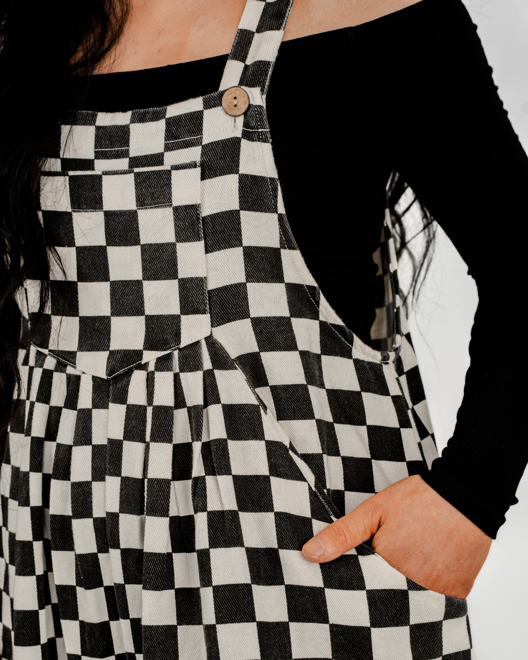 CHECKERBOARD WIDE LEG DENIM OVERALLS IN BLACK + WHITE
