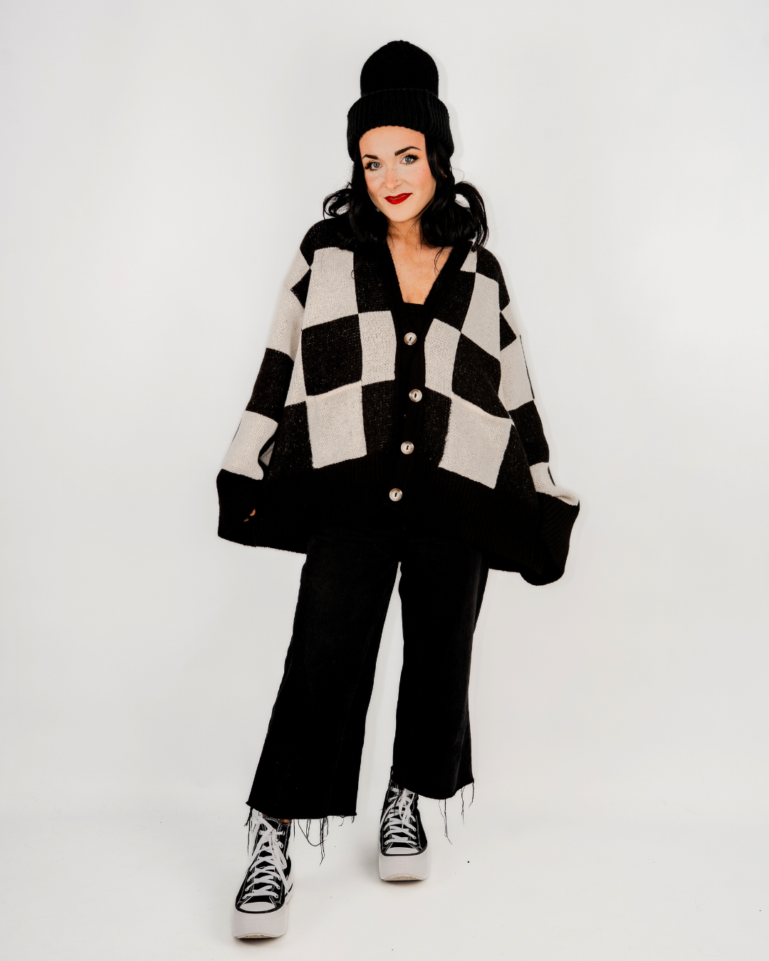 CHECKERBOARD MISFIT CHUNKY KNIT CARDIGAN IN BLACK + WHITE