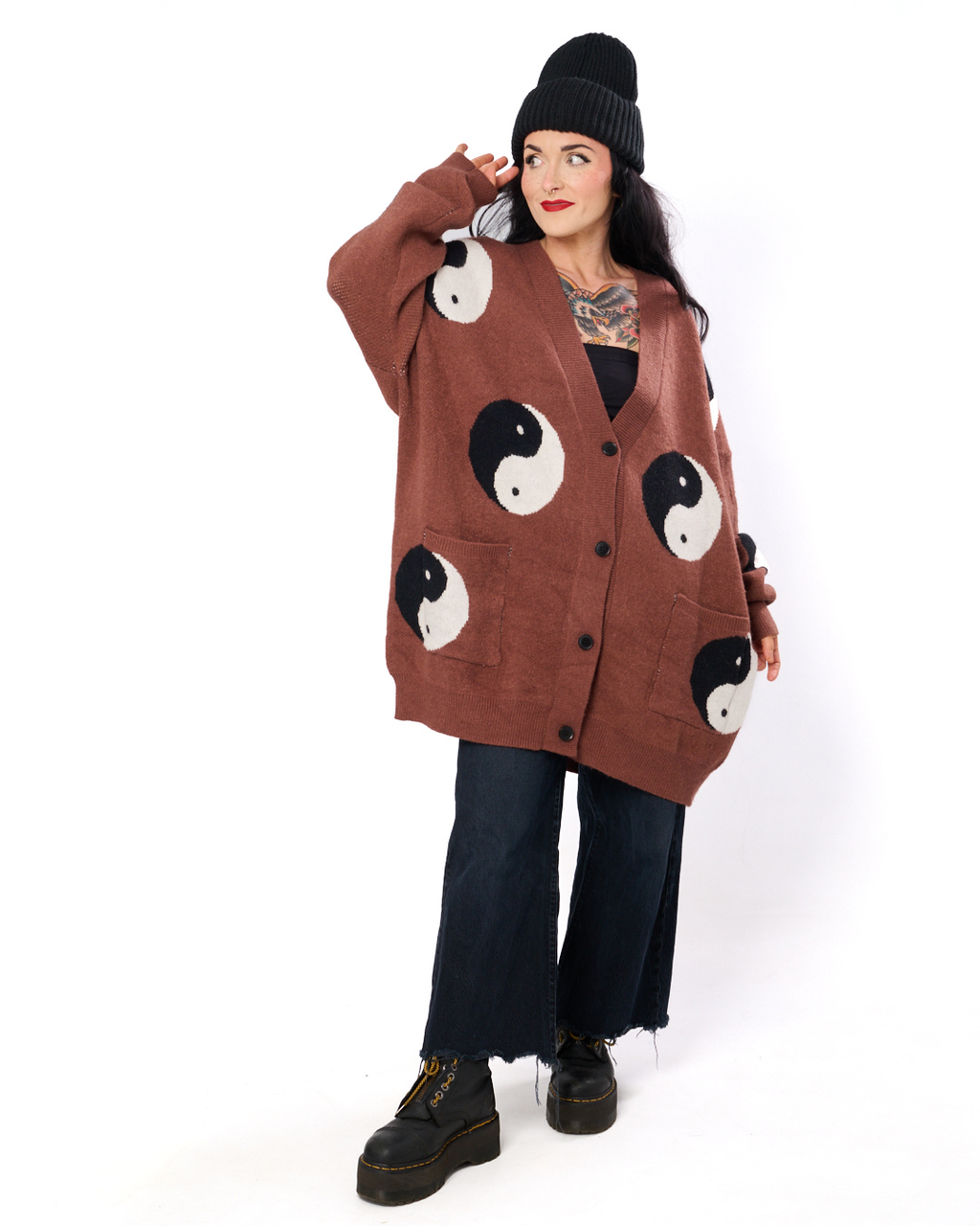 YIN & YANG OVERSIZED CARDIGAN IN BROWN
