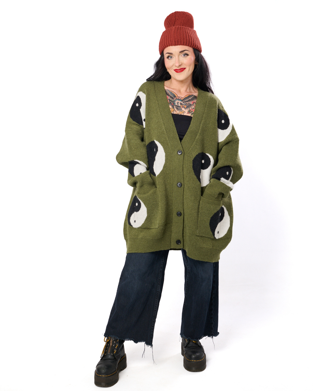 YIN & YANG OVERSIZED CARDIGAN IN OLIVE