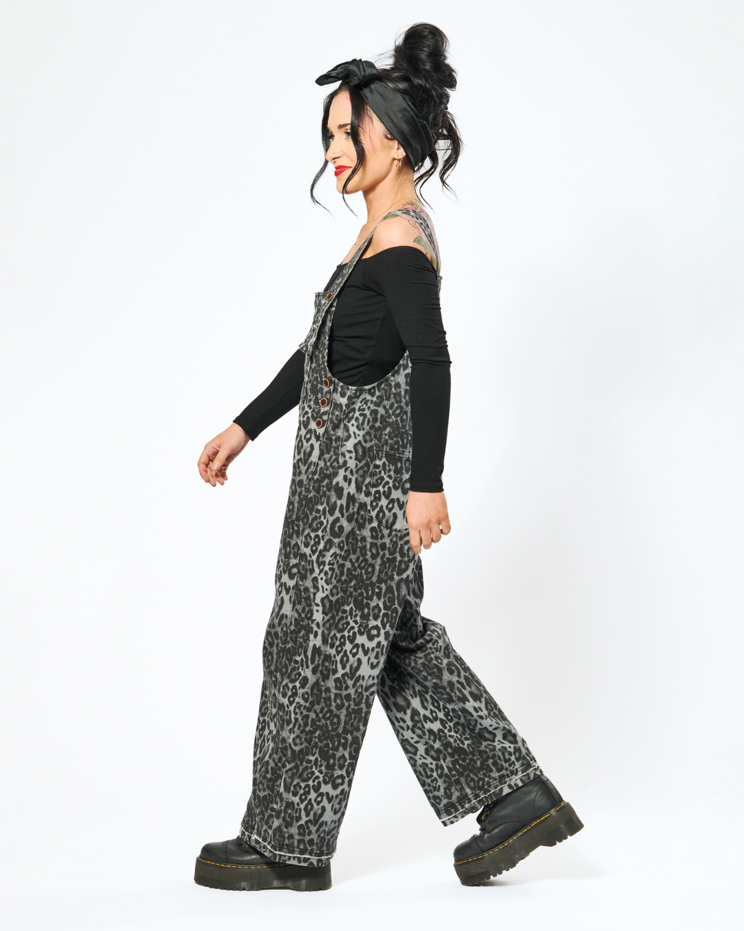 WILD GREY LEOPARD OVERALLS