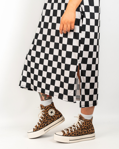 GRIDLOCKED RIBBED OVERSIZED DRESS IN BLACK + WHITE