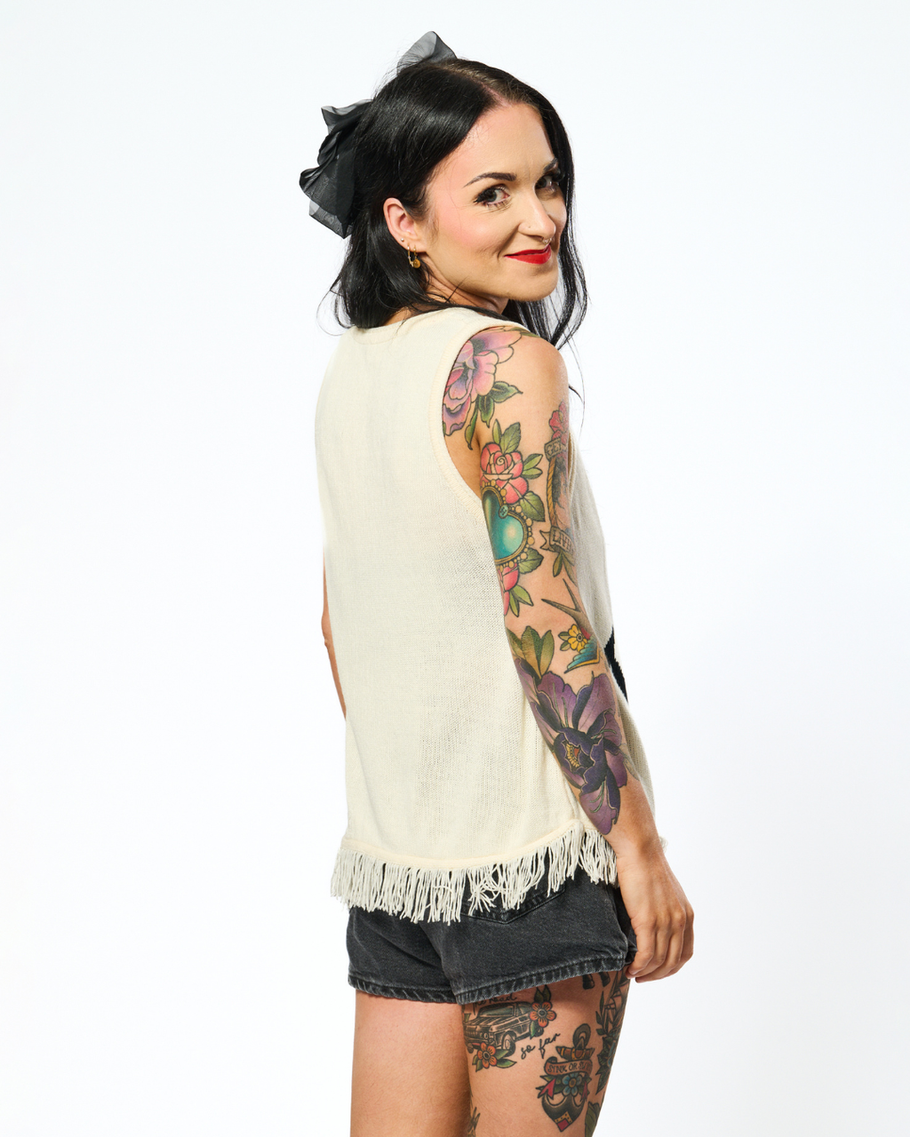 SMILEY FRINGED KNITTED TANK IN WHITE