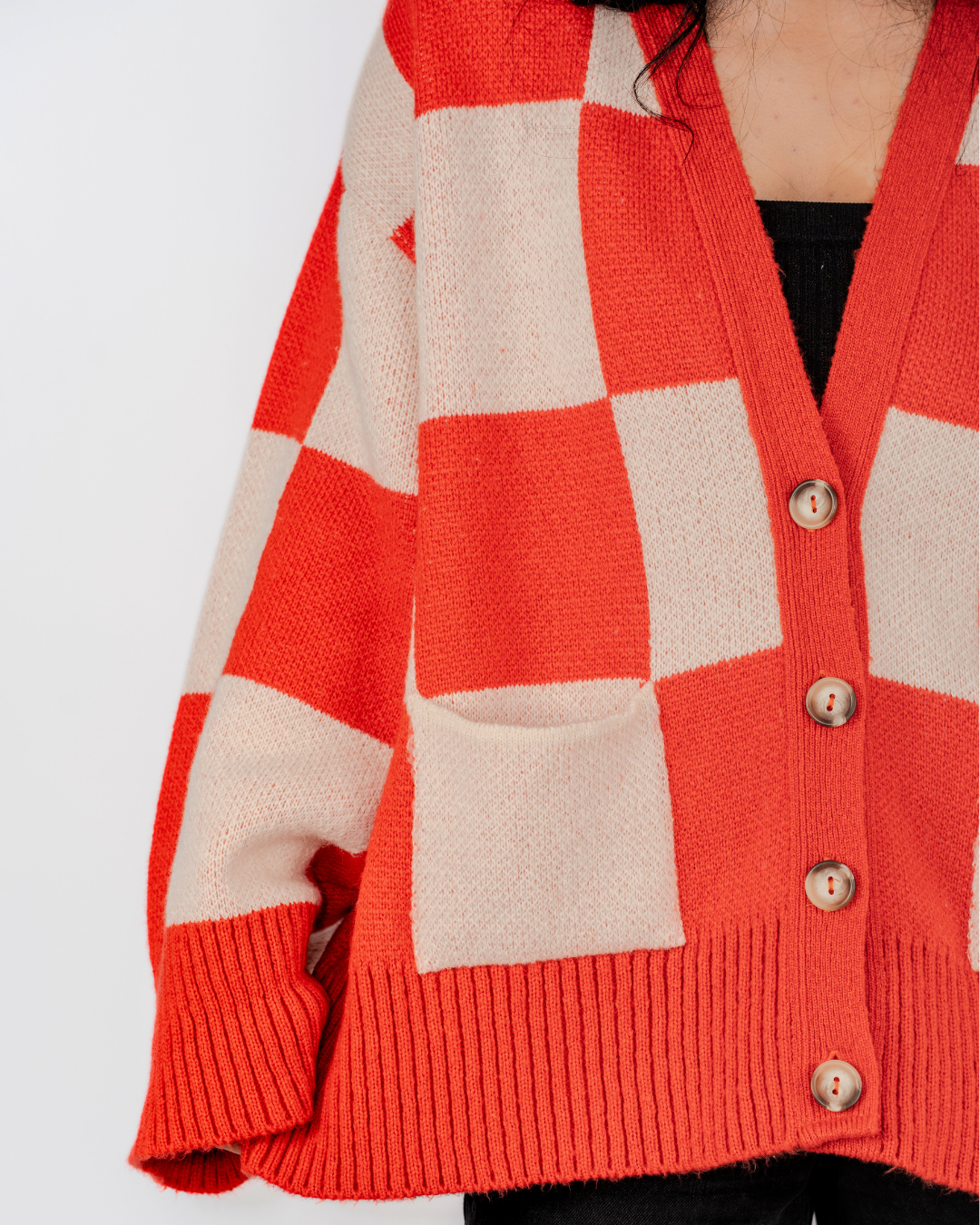 CHECKERBOARD MISFIT CHUNKY KNIT CARDIGAN IN RED + WHITE