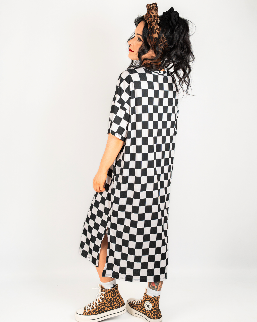 GRIDLOCKED RIBBED OVERSIZED DRESS IN BLACK + WHITE