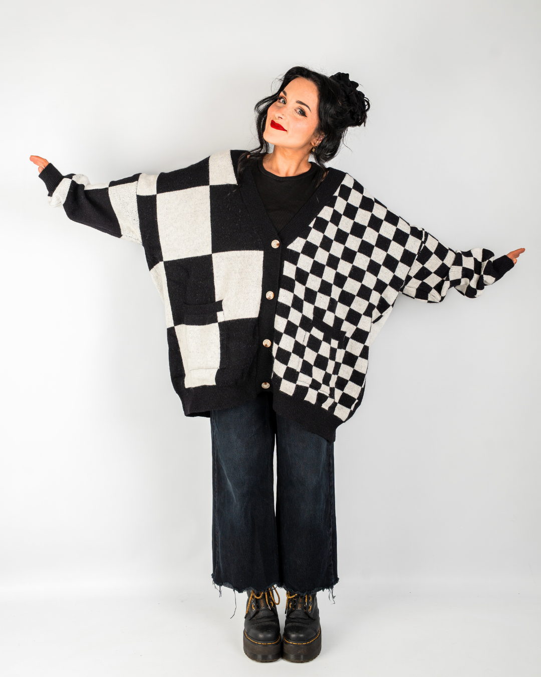 BOARDWALK OVERSIZED CHECKERBOARD CARDIGAN IN BLACK + WHITE