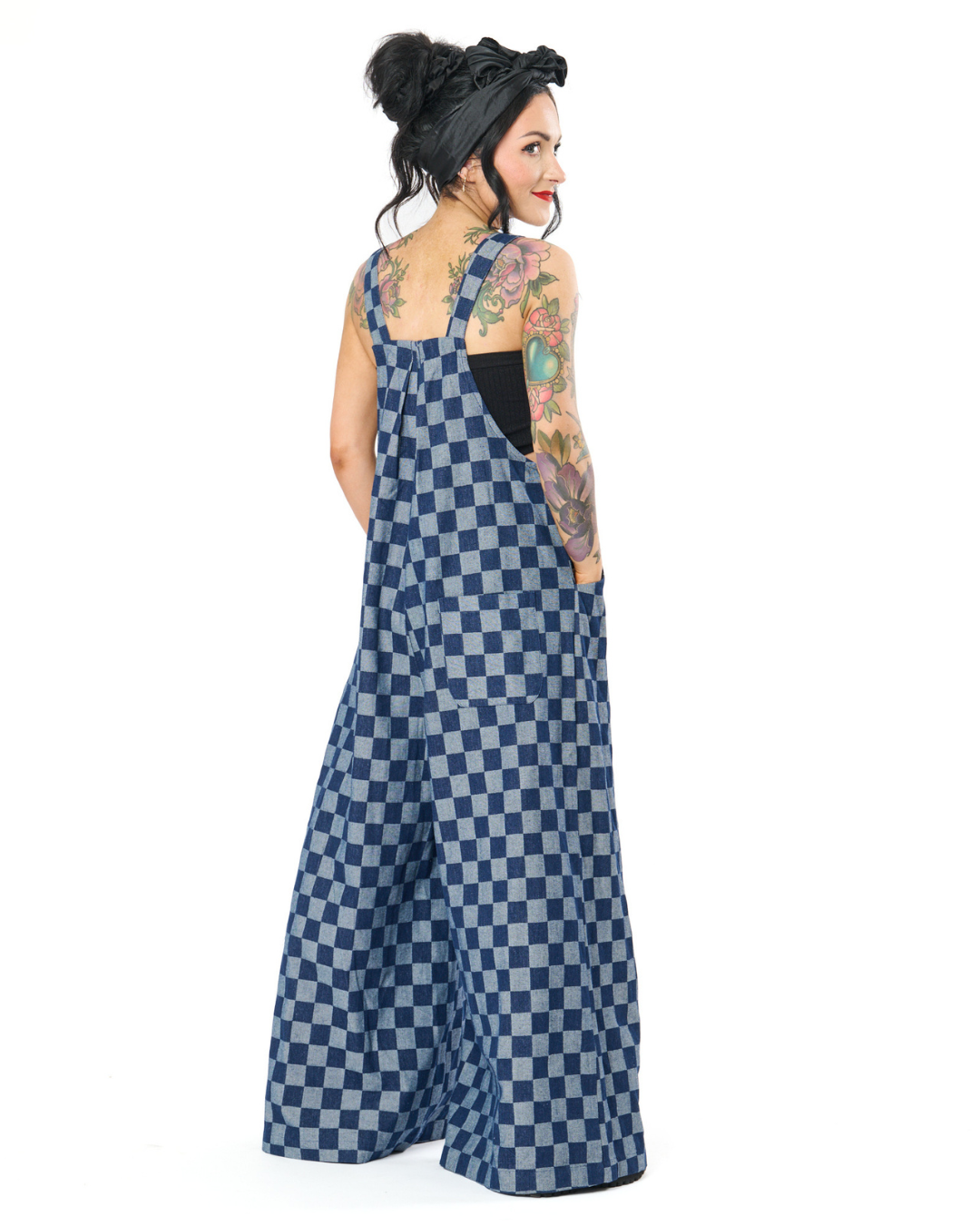 CHECKERBOARD WIDE LEG DENIM OVERALLS IN BLUE