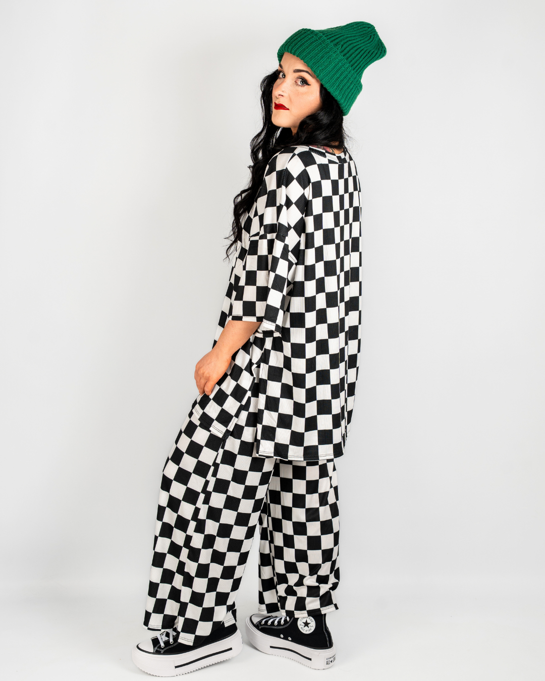 CHECKMATE RIBBED MATCHING SET IN BLACK + WHITE