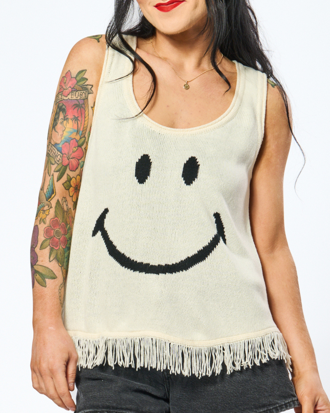 SMILEY FRINGED KNITTED TANK IN WHITE